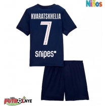 Camiseta Paris Saint-Germain Khvicha Kvaratskhelia #7 Primera Equipación para niños 2025-26 manga corta (+ pantalones cortos)